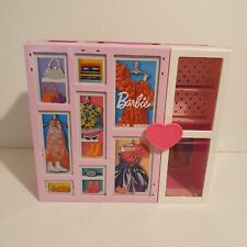 Barbie cabina armadio