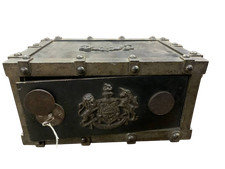 Antica scatola per gioielli  cassaforte antico forziere da viaggio con stemma...