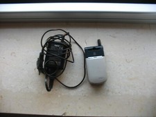 CELLULARE MARCA "NEC" CON CARICA BATTERIE