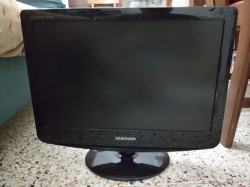 Samsung 932mw monitor - 932mw, 19"