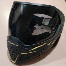 Maschera paintball Empire EVS (nero/oro) con custodia maschera Exalt (nero/verde)