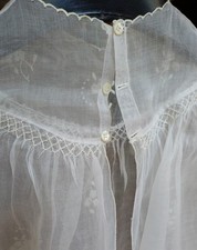 Abito battesimo cuffia e porta enfant 1960  fatto a mano cotone e ricami.  Nuovo