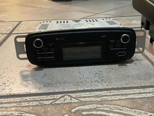 Stereo ricambio renault - ricambio,