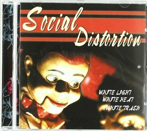 Audio social distortion - social,