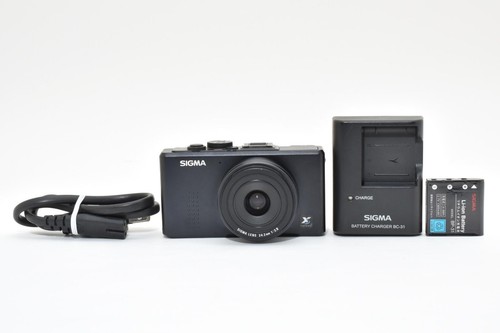 Fotocamera digitale compatta