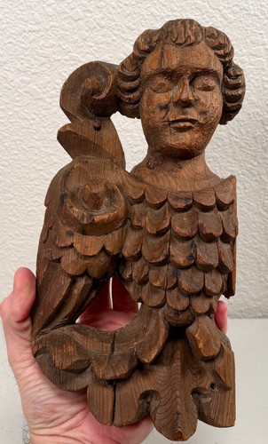 Antica figura religiosa