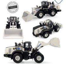 Universal Hobbies UH8182