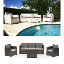 Divano con Poltrone e