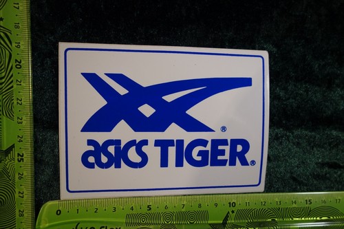 Vecchio adesivo asics - adesivo,