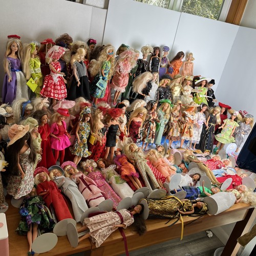 Lotto bambole barbie - 92,
