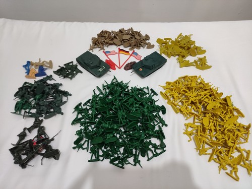 Lotto soldatini militari - lotto,