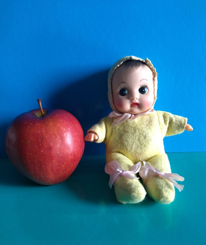Squeaky bambola baby - "squeaky",