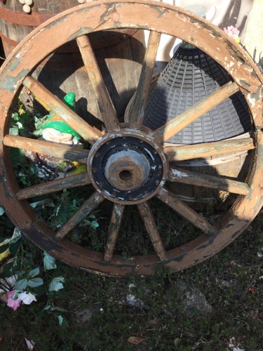 Antica ruota carro - ruota, di