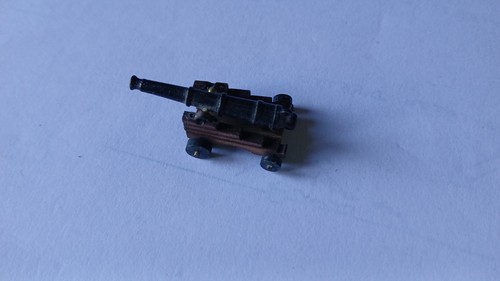 Piccolo cannone metallo - metallo, e