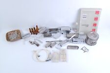 Lotto medicale vecchi articoli attrezzi accessori vasi vasetti contenitori 