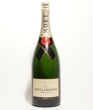 Moet Chandon Imperial Display