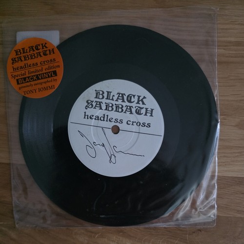 Tony iommi signed headless - iommi,