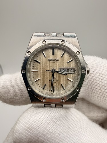 Seiko sports 100 - seiko,