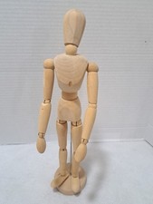 Modellino statuina in legno