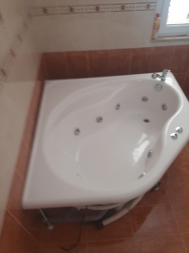 Vasca idromassaggio angolare - idromassaggio,