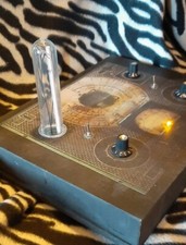 Sintetizzatore ottico theremin