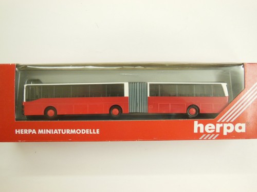 Herpa kässbohrer setra 221 - herpa,