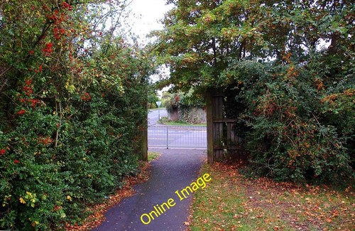 Photo 6x4 footpath linking - 6x4,