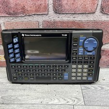 Texas Instrument TI-92 calcolatrice grafica con coperchio. Testato E Funzionante
