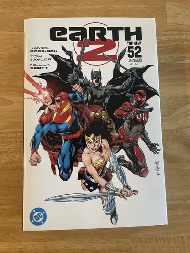 Comics earth the - comics, 2: