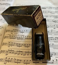 VINTAGE BRILHART ALTO 4*  IN ORIGINAL CONDITIONS WITH BOX
