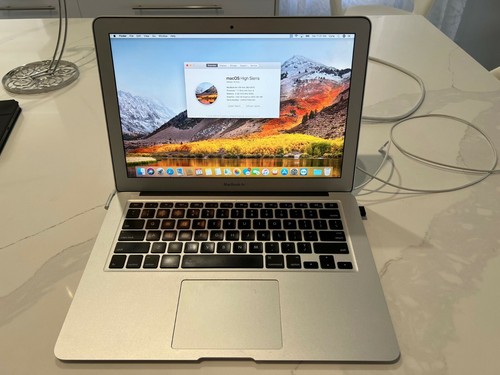 Macbook air 7ghz mid - 1.7ghz, (mid