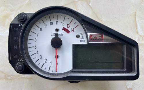 Gsxr 1000 speedo clock - k1, k2