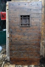 porta antica  chiodata
