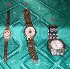 “ Stock di 3 Orologi ”