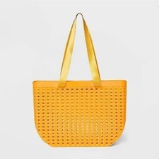 Basket Weave Woven Tote