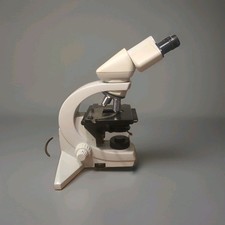 Microscopio LEICA DMLS con 4 obiettivi 10x 40x 50x 100x