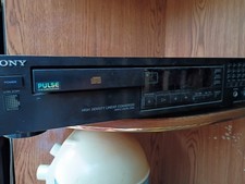 Sony CDP-295 CD player. The