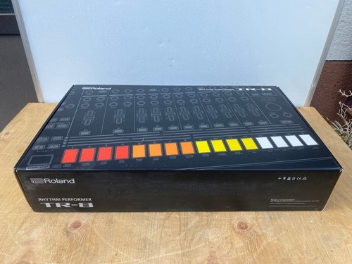 Roland rhythm performer - roland,