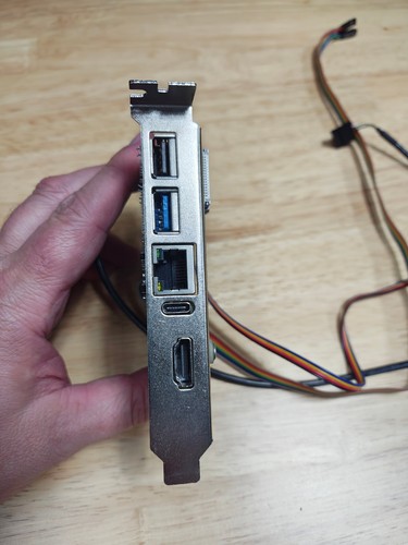 Kvm versione pcie - kvm-a8,