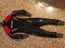 Muta Sub semistagna MARES Isotherm + cappuccio + calzari + mutino