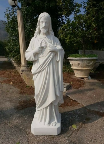 Statua del sacro cuore - del,