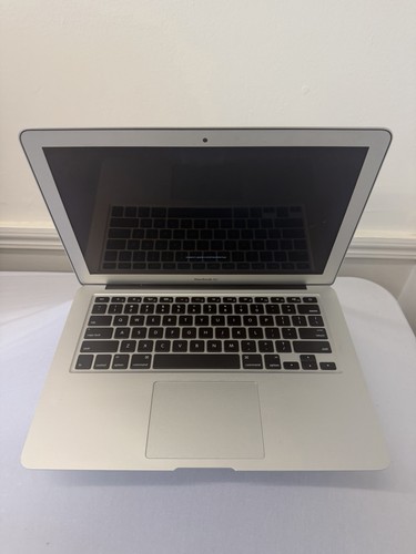 Apple macbook air 2017 - macbook,