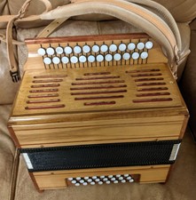 Fisarmonica russa garmoshka - fisarmonica,
