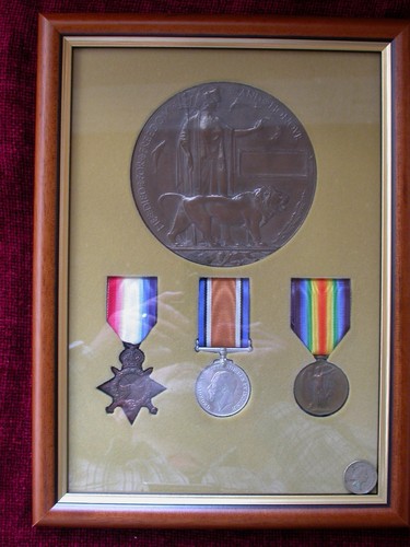 Frame for ww1 medals 1914 - for,