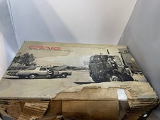 Nuovo vecchio stock Craig 4102