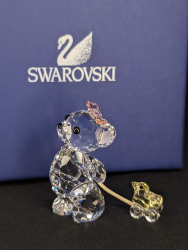 Swarovski girl crystal - it's,