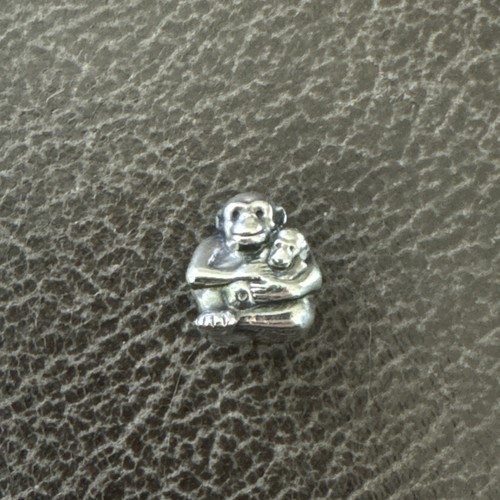 Retired chimp family genuine - family,