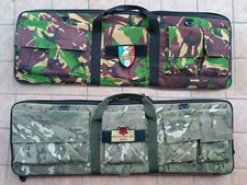 Due sacche mimetiche per armi da softair misure 90x30 cm in ottime condizioni