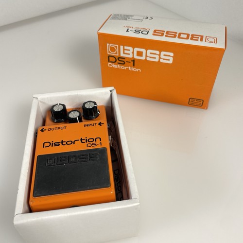 Boss distortion pedale - ds-1,