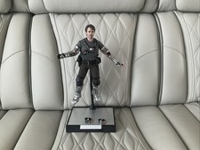 Hot Toys Marvel Iron Man Tony